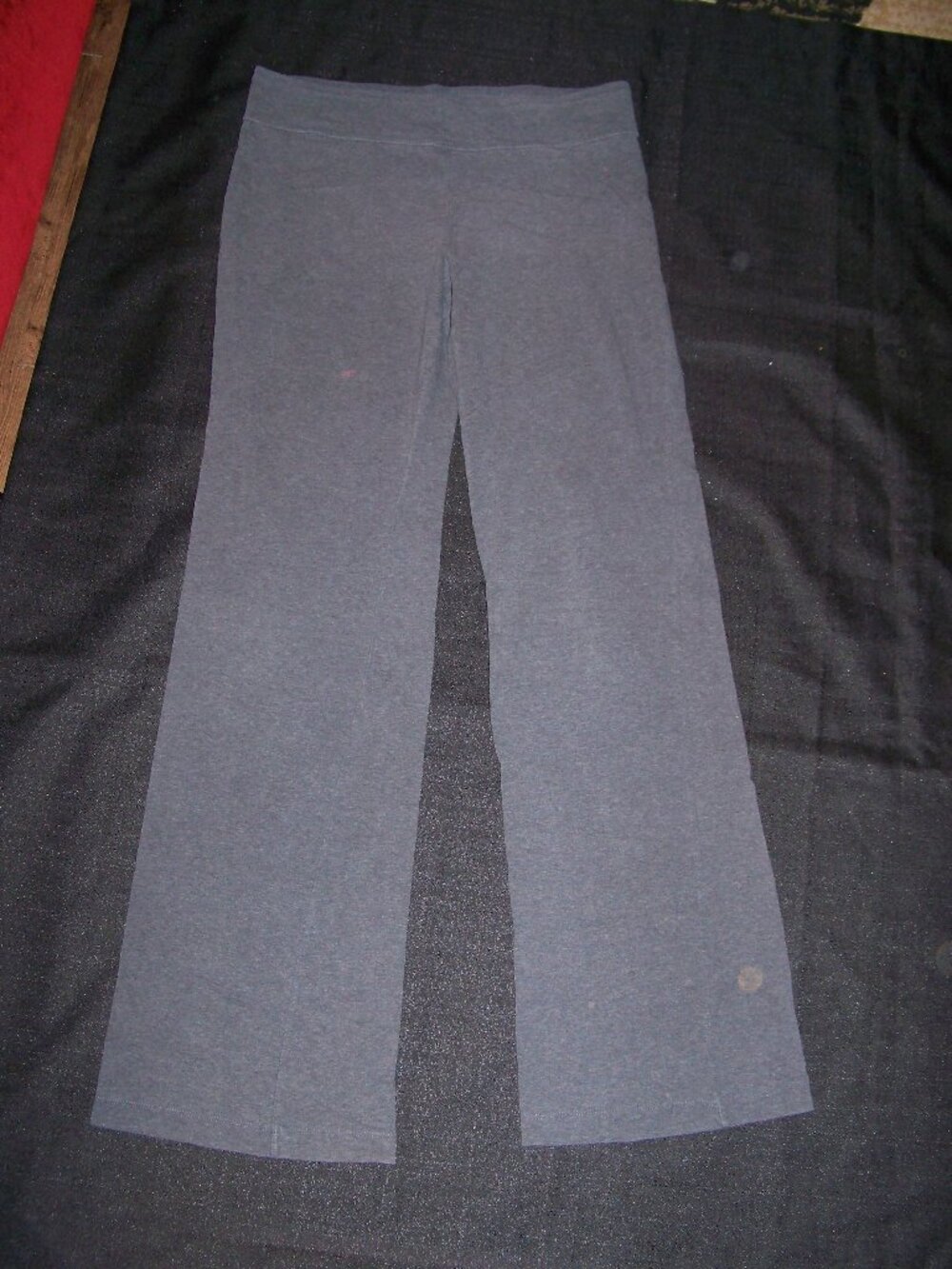 Spalding Women's Bootleg Yoga Pants Size M